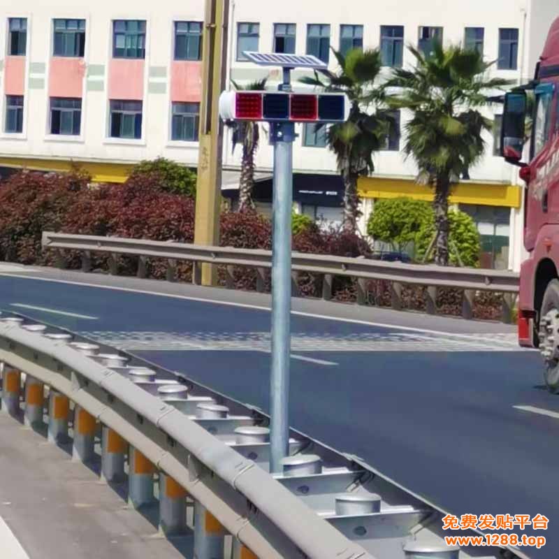 铝壳太阳能爆闪灯价格